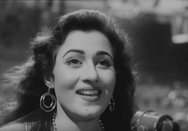 Aaiye Meherbaan – Classic, Evergreen, Sensuous – Howrah Bridge ...